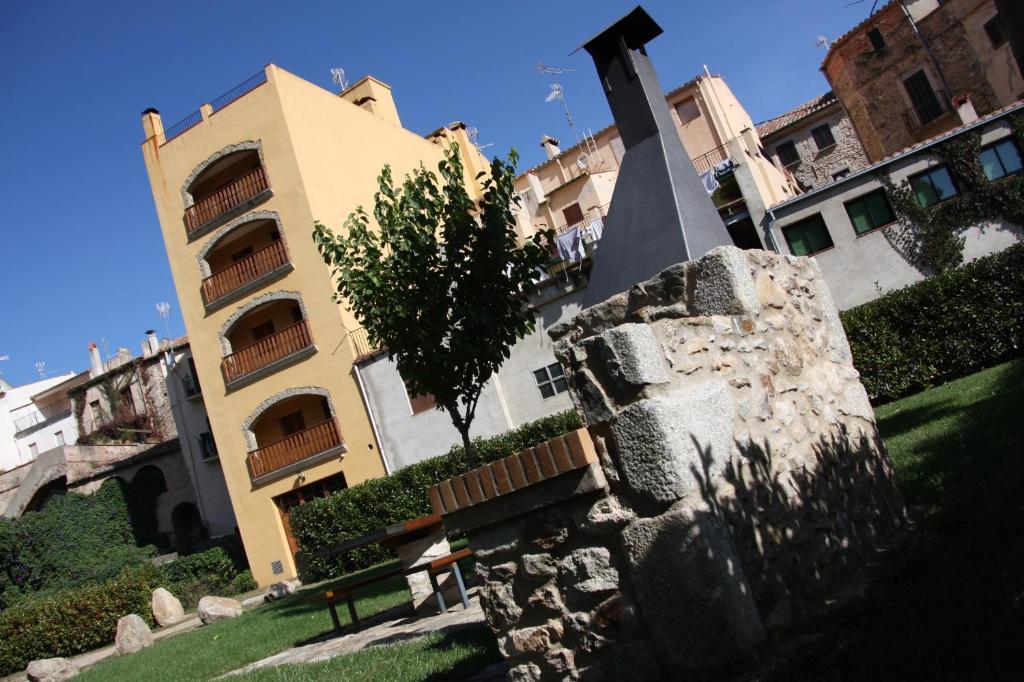 Apartamentos Cal Ratero Maçanet de Cabrenys Exterior foto