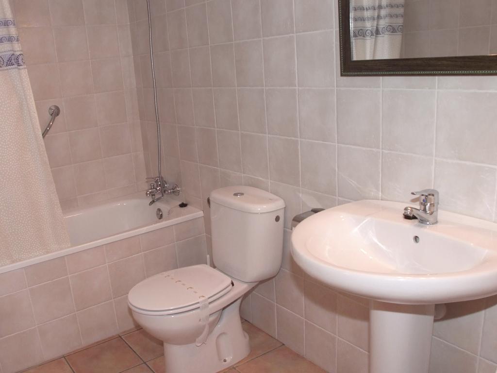 Apartamentos Cal Ratero Maçanet de Cabrenys Quarto foto